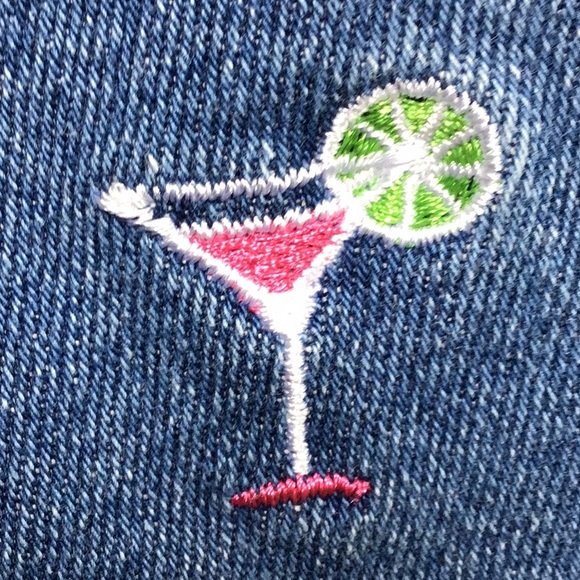 Quacker Factory Embroidered Cocktails Martini Summer Ankle Capri Denim Jeans - Picture 9 of 14
